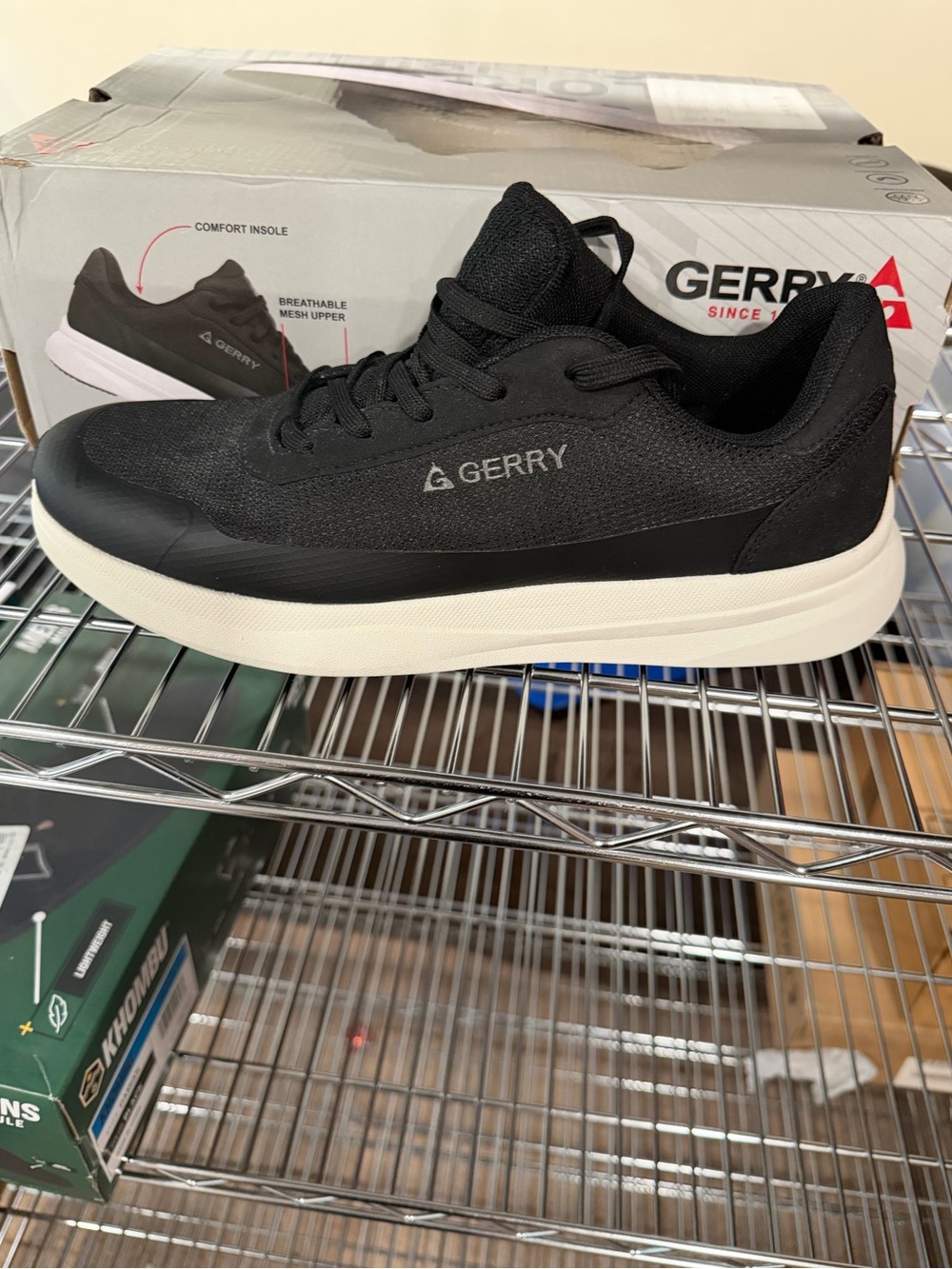 Gerry Men’s Creston Lace Up Athletic Sneakers walking Shoes black White size 10